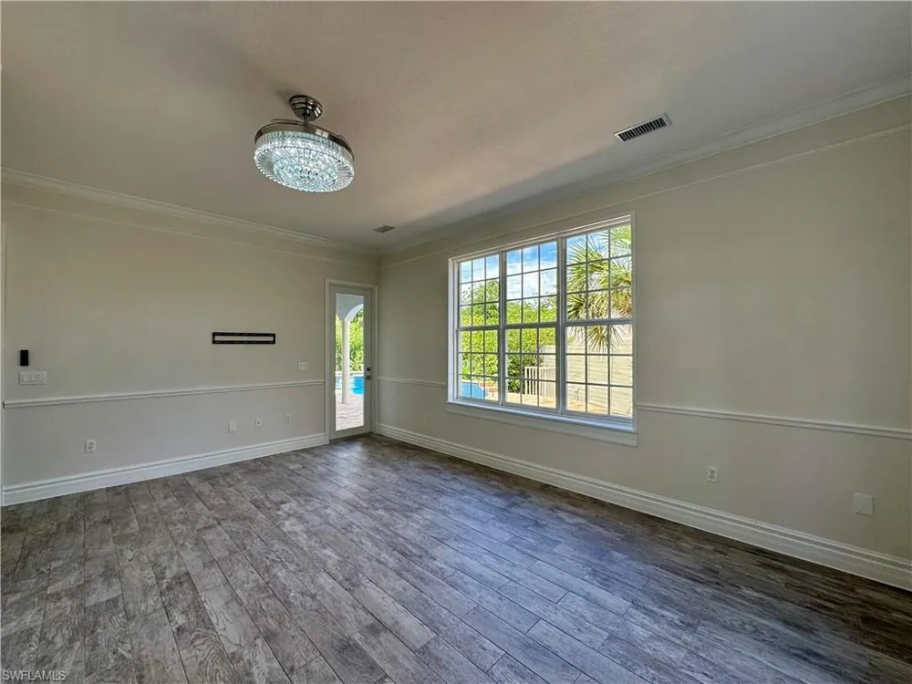 14370 McGregor Boulevard Fort Myers, FL 33919