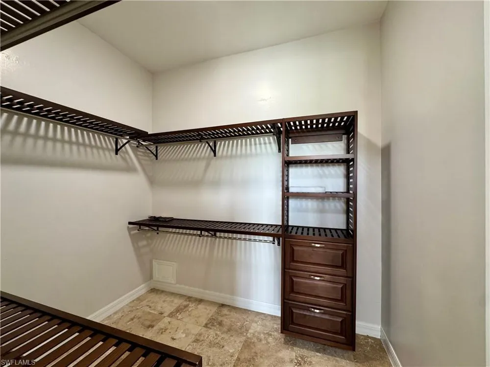14370 McGregor Boulevard Fort Myers, FL 33919