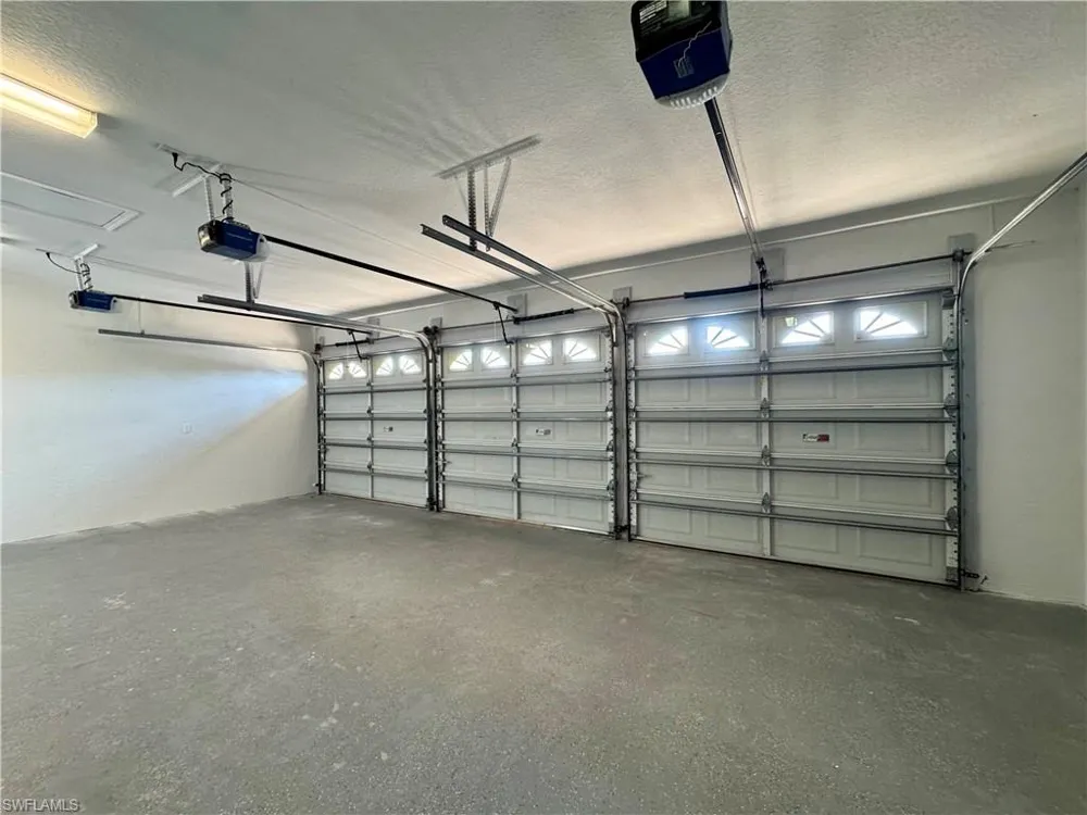 14370 McGregor Boulevard Fort Myers, FL 33919