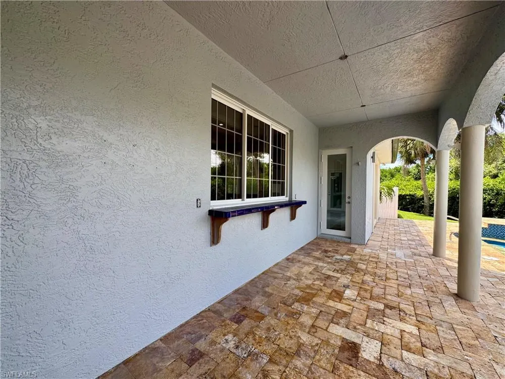 14370 McGregor Boulevard Fort Myers, FL 33919