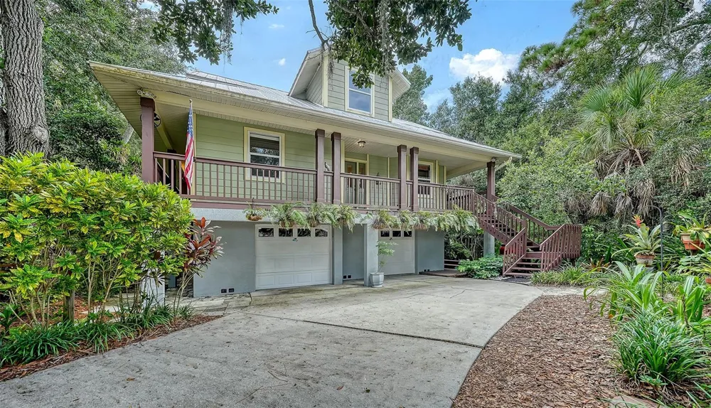 2046 CORDES STREET Osprey, FL 34229