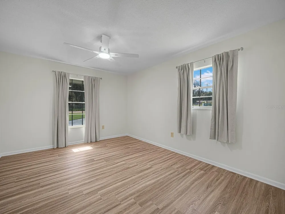 619 LAKE BLUE DRIVE Lake Placid, FL 33852
