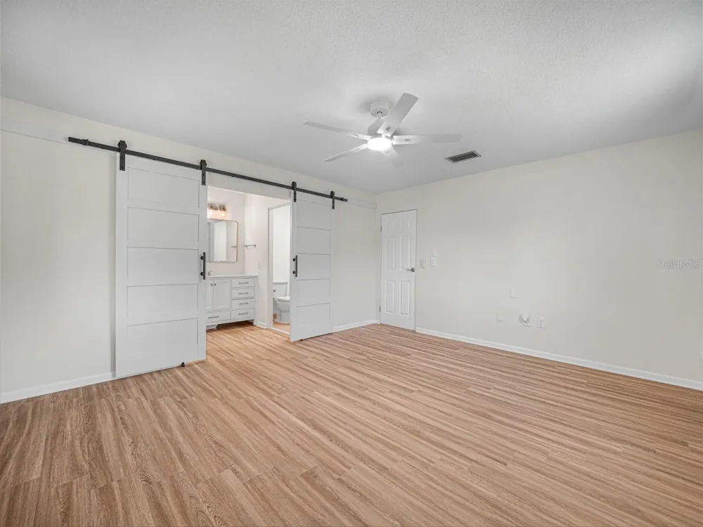 619 LAKE BLUE DRIVE Lake Placid, FL 33852