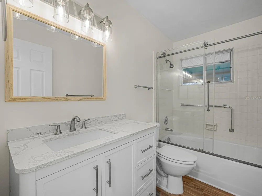 619 LAKE BLUE DRIVE Lake Placid, FL 33852