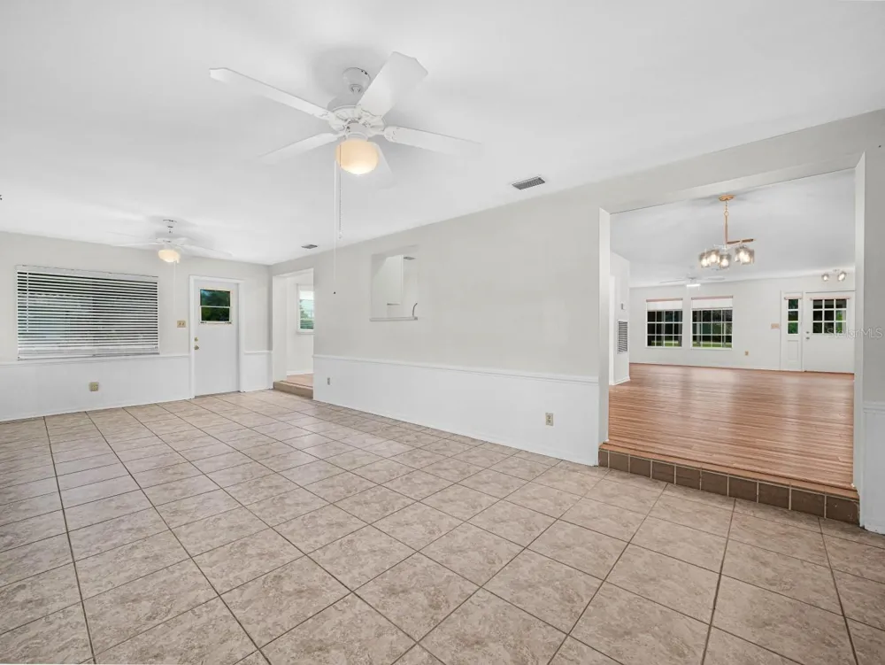 619 LAKE BLUE DRIVE Lake Placid, FL 33852