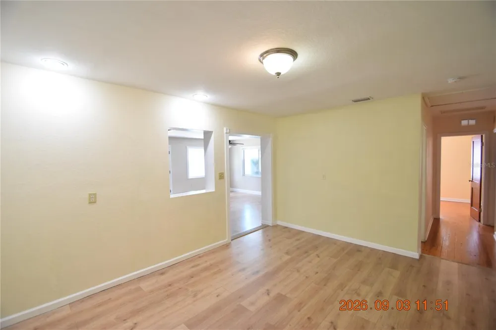 906 7TH AVENUE SW #Right Largo, FL 33770