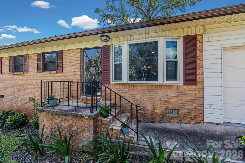 2435 Lewiston Drive Gastonia, NC 28054