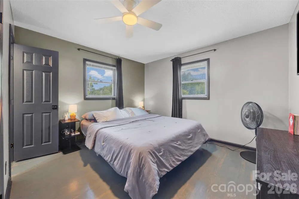 2435 Lewiston Drive Gastonia, NC 28054