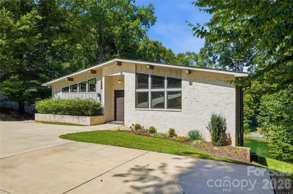 292 Clark Cove Road Statesville, NC 28677