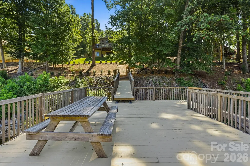 292 Clark Cove Road Statesville, NC 28677