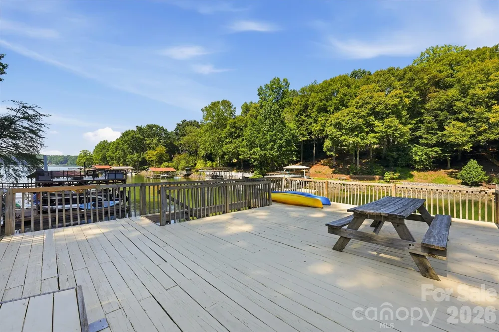 292 Clark Cove Road Statesville, NC 28677