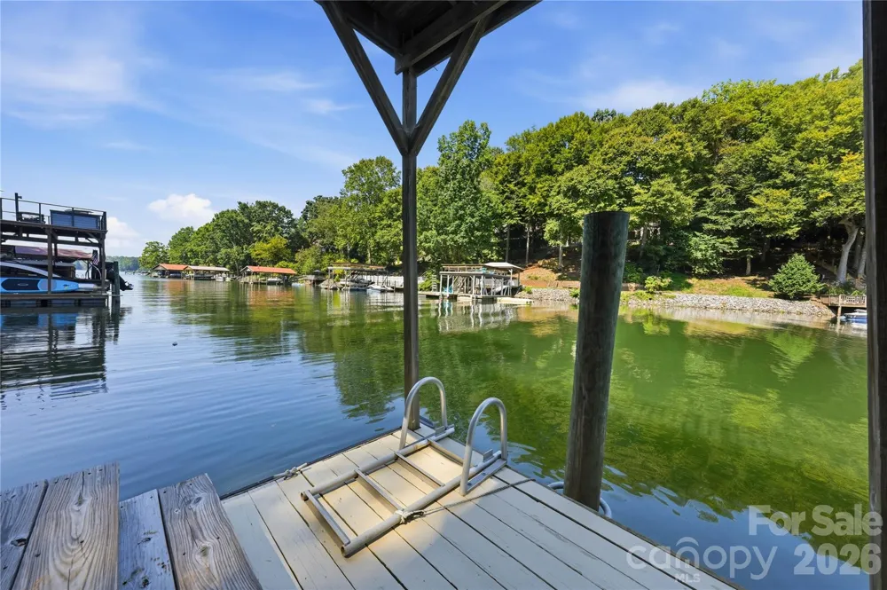 292 Clark Cove Road Statesville, NC 28677
