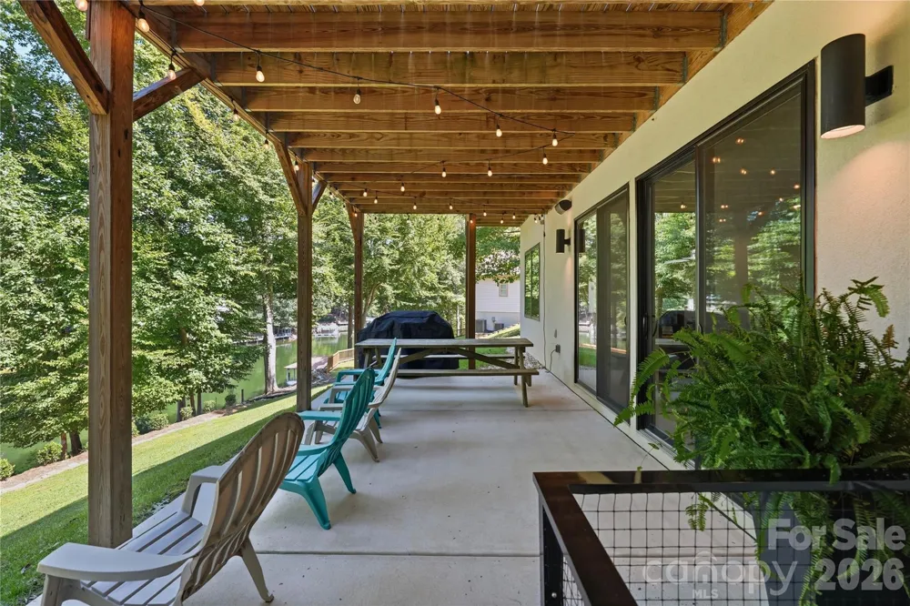 292 Clark Cove Road Statesville, NC 28677