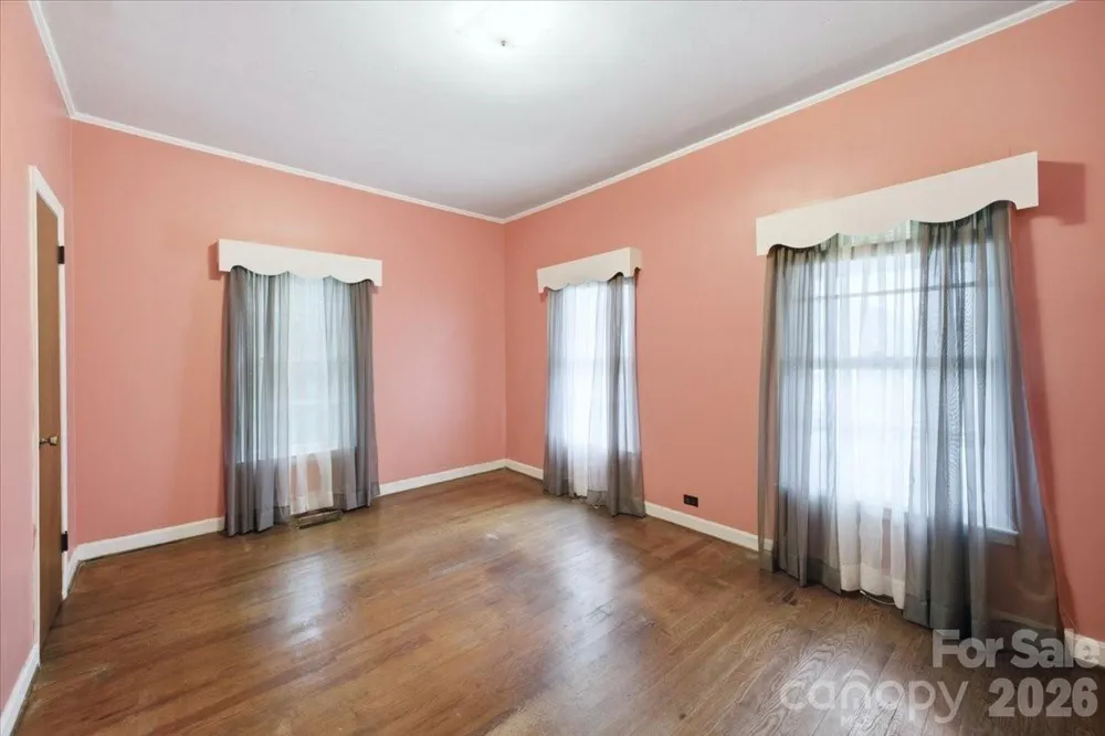8512 Colgate Circle Charlotte, NC 28214