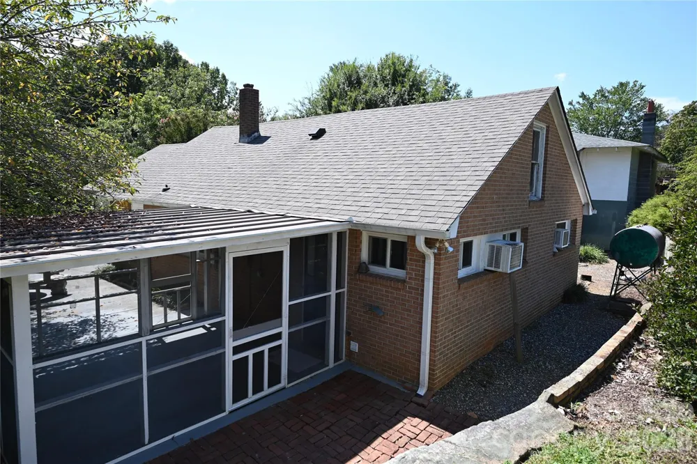 105 Owens Avenue NE Drexel, NC 28690