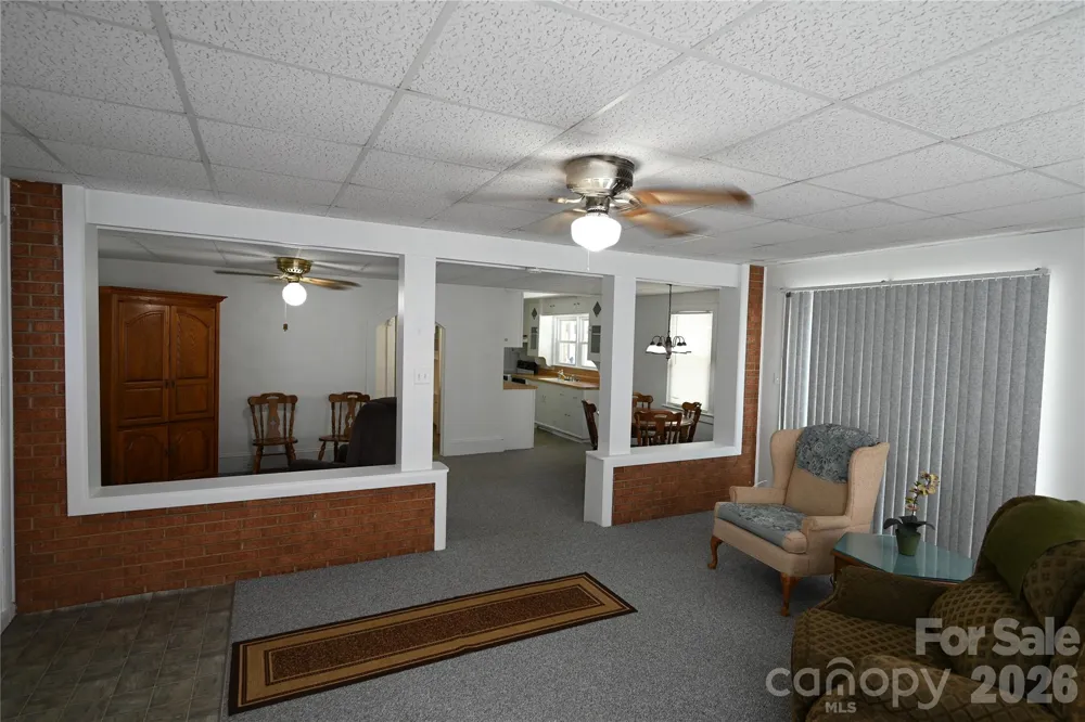 105 Owens Avenue NE Drexel, NC 28690