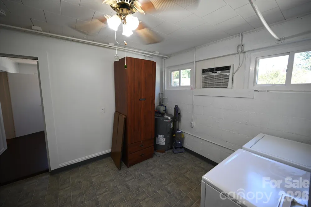105 Owens Avenue NE Drexel, NC 28690