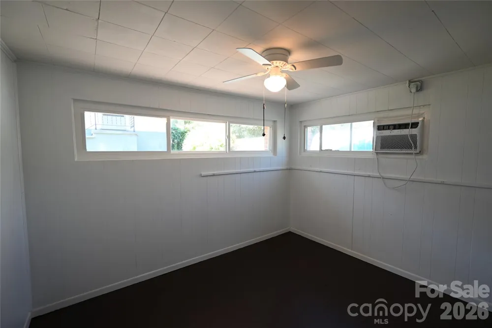 105 Owens Avenue NE Drexel, NC 28690
