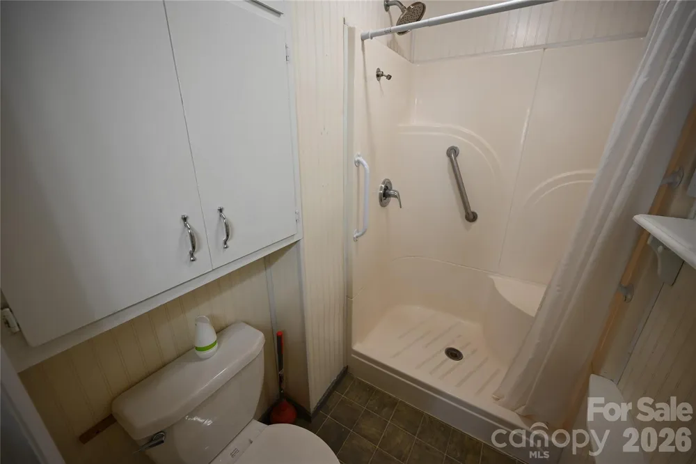 105 Owens Avenue NE Drexel, NC 28690