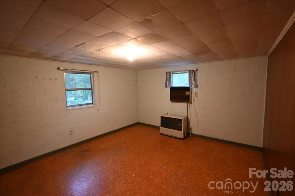 105 Owens Avenue NE Drexel, NC 28690