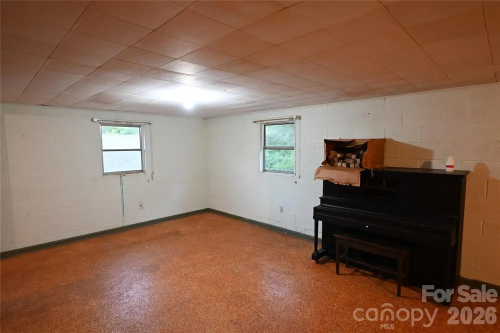 105 Owens Avenue NE Drexel, NC 28690
