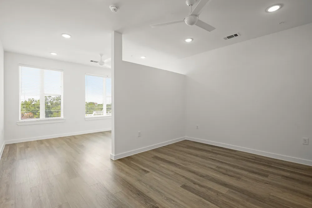 6324 Lamar Boulevard #317 Austin, TX 78752