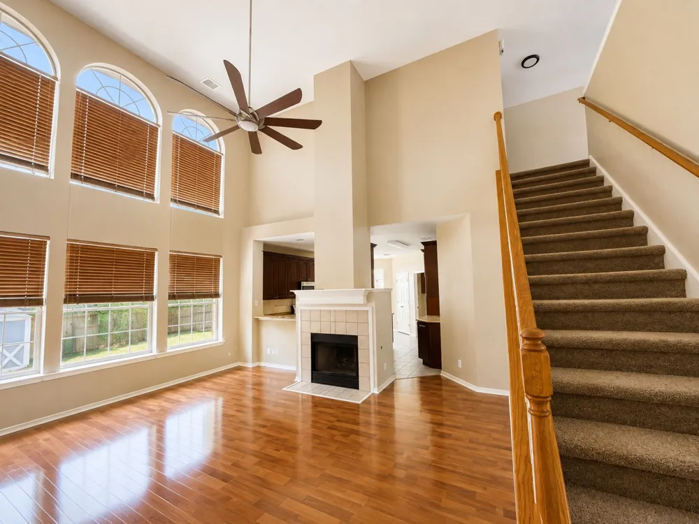 16827 Tortoise Street Round Rock, TX 78664
