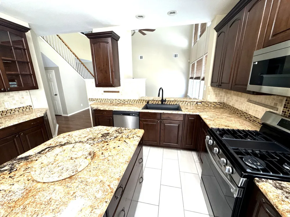 16827 Tortoise Street Round Rock, TX 78664