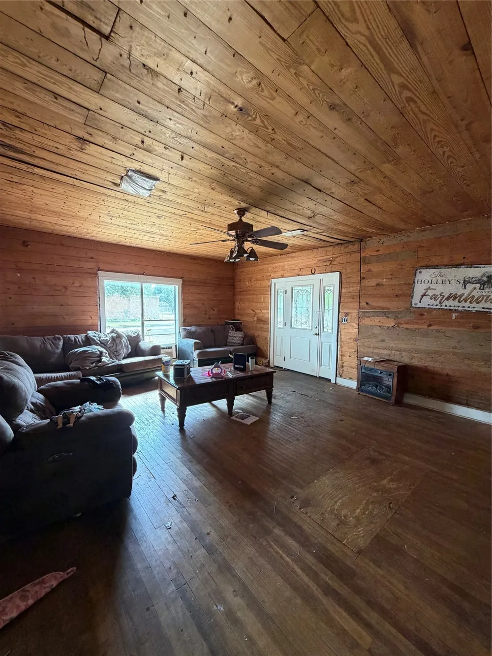 107 S Connellee Avenue Eastland, TX 76448