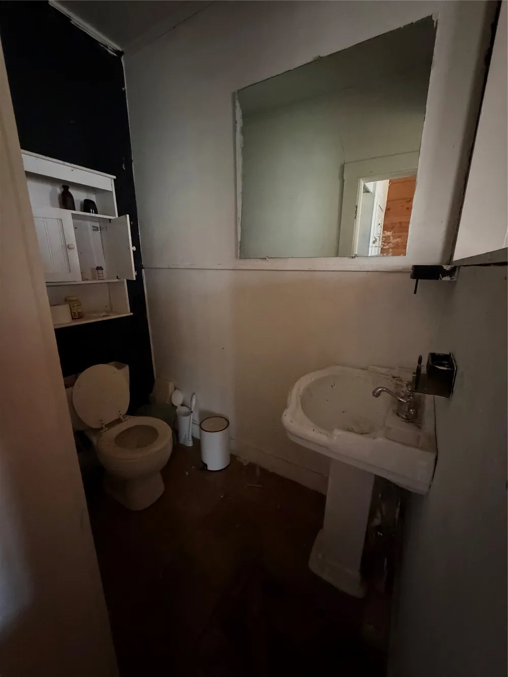 107 S Connellee Avenue Eastland, TX 76448