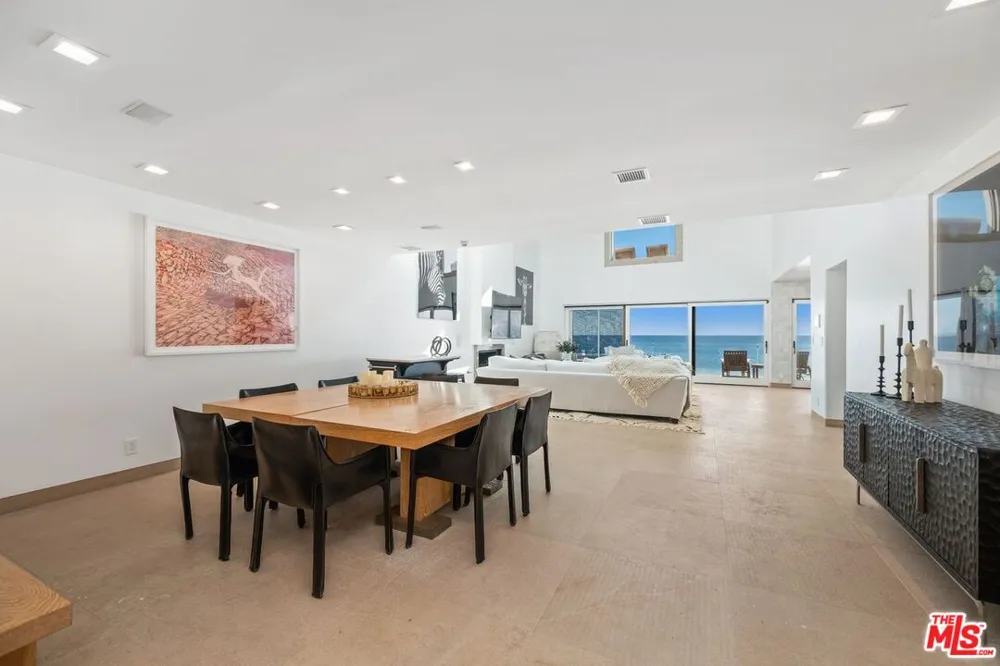 25302 Malibu Road Malibu, CA 90265