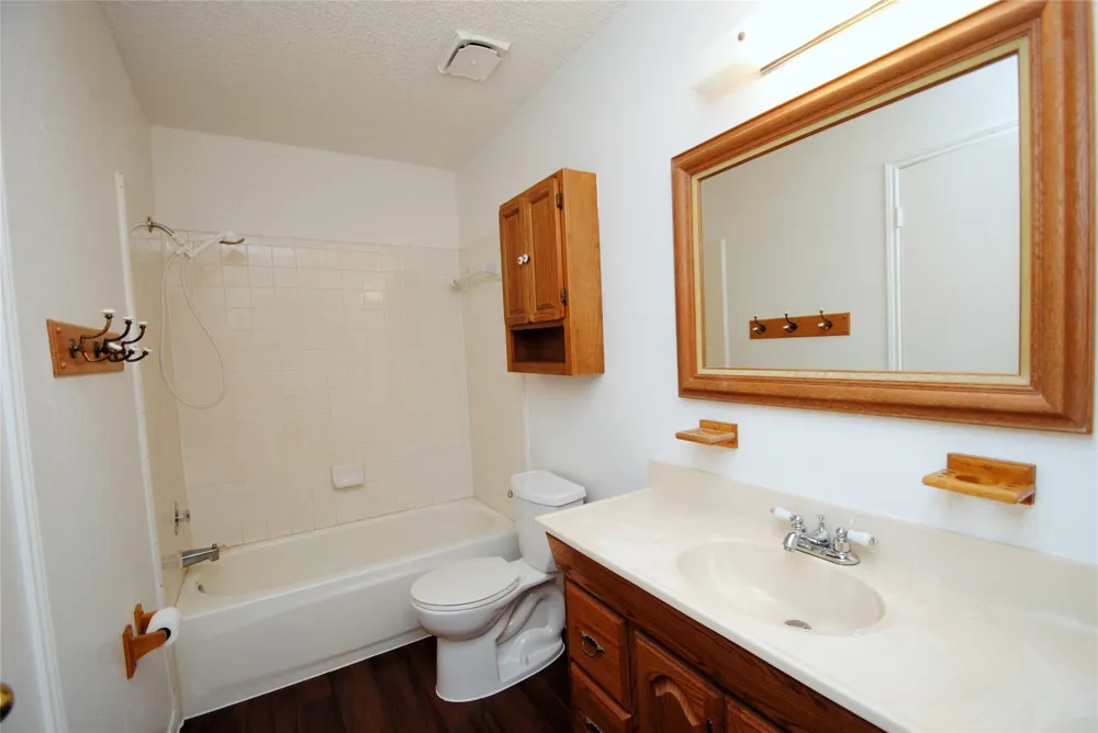 2127 Whiteback Drive Houston, TX 77084