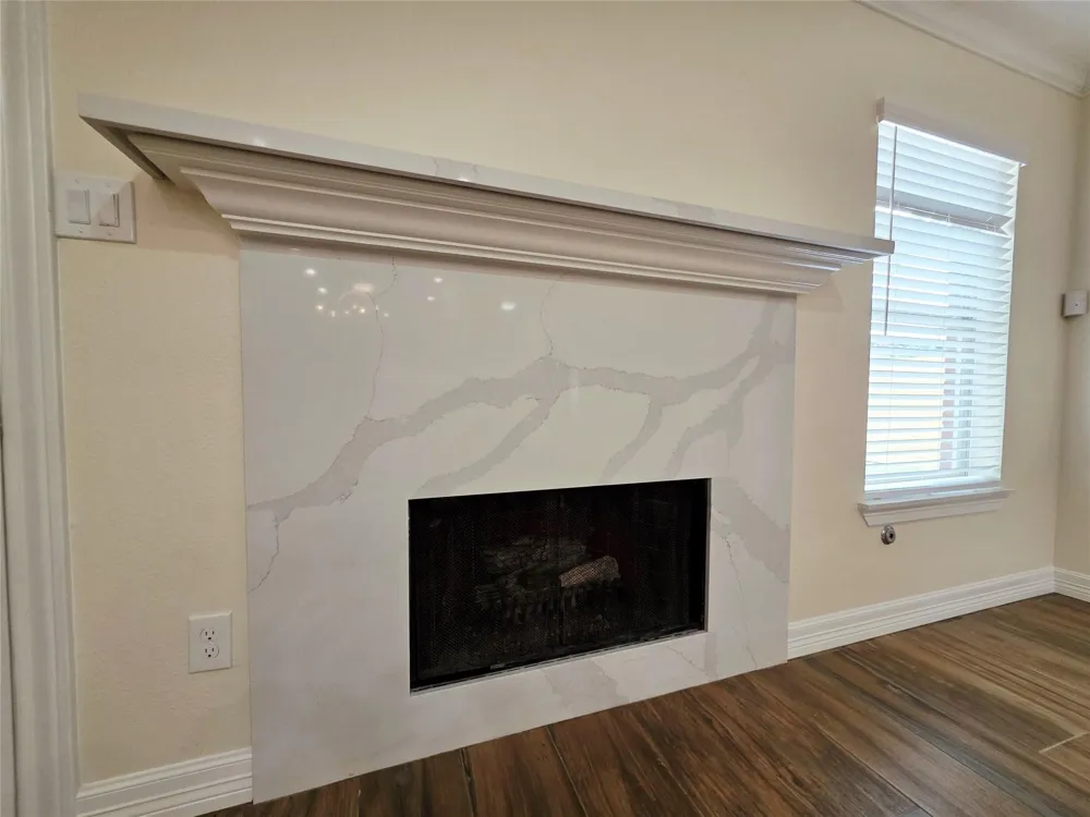 911 Beechgrove Drive Webster, TX 77058