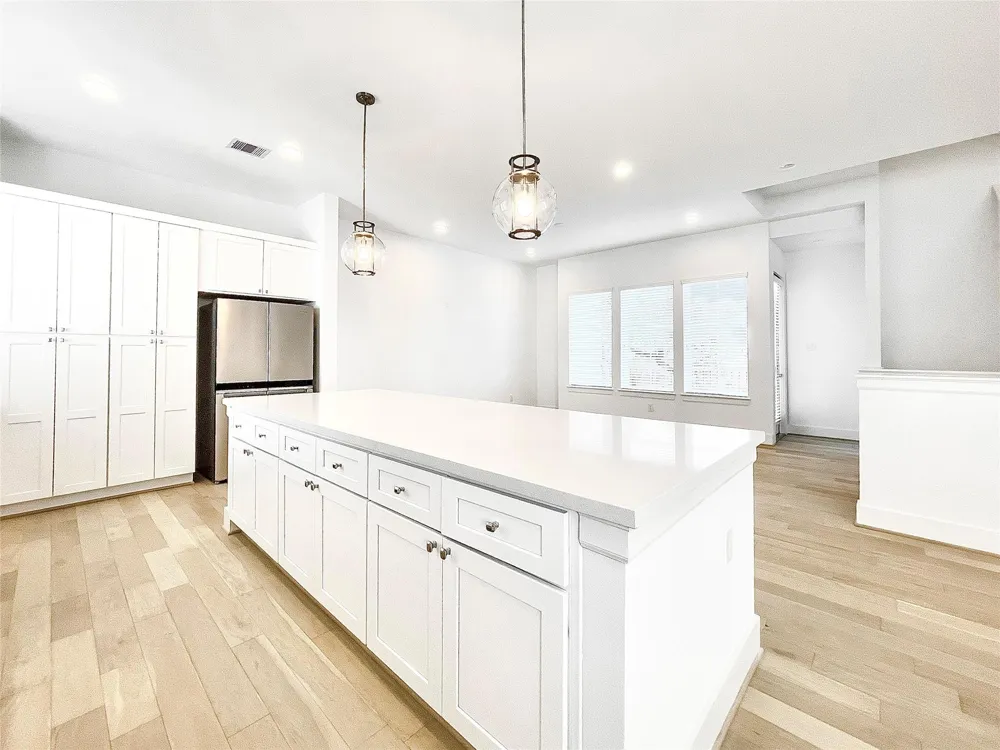 7711 Westside Villas Lane Houston, TX 77055