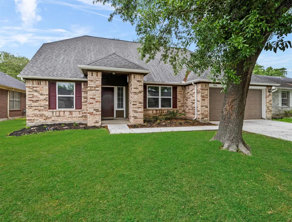 4906 Pleasant Plains Drive Friendswood, TX 77546