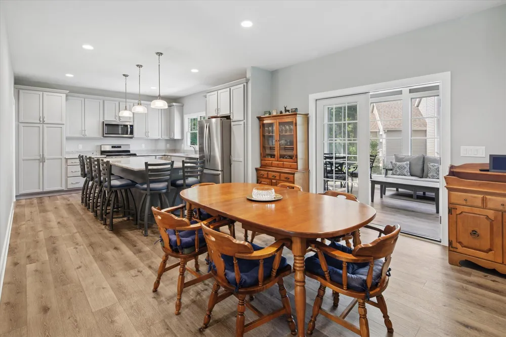 556 Shore Drive #14 South Haven, MI 49090