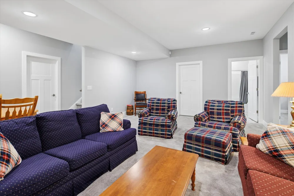 556 Shore Drive #14 South Haven, MI 49090