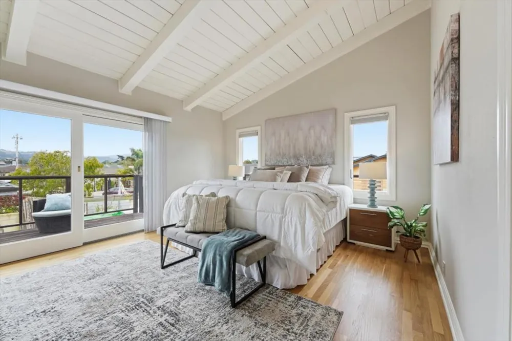 705 Alsace Loraine Avenue Half Moon Bay, CA 94019