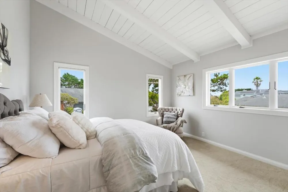 705 Alsace Loraine Avenue Half Moon Bay, CA 94019