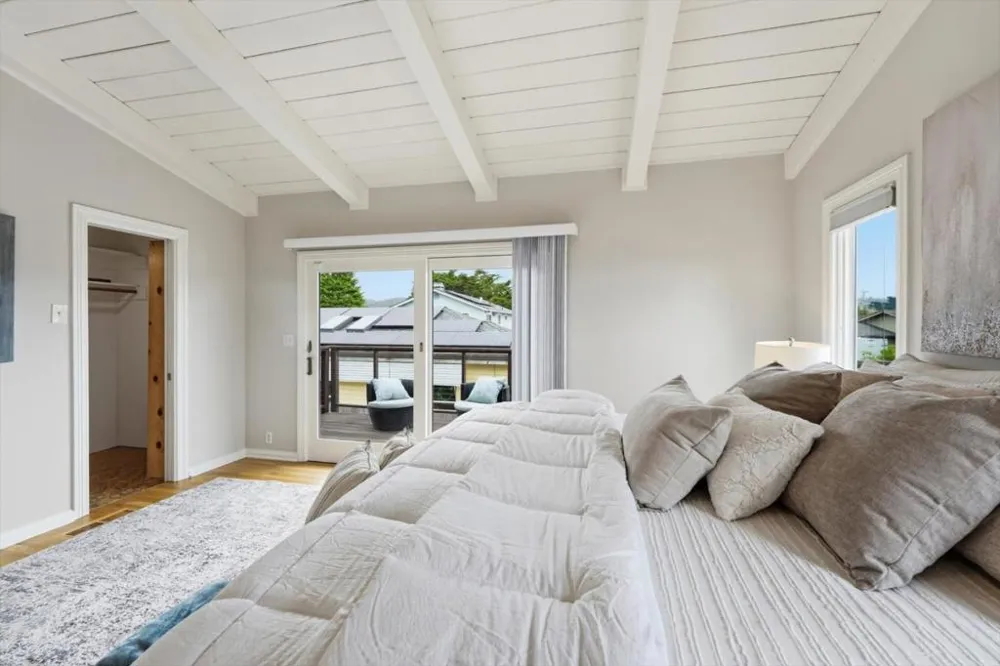 705 Alsace Loraine Avenue Half Moon Bay, CA 94019