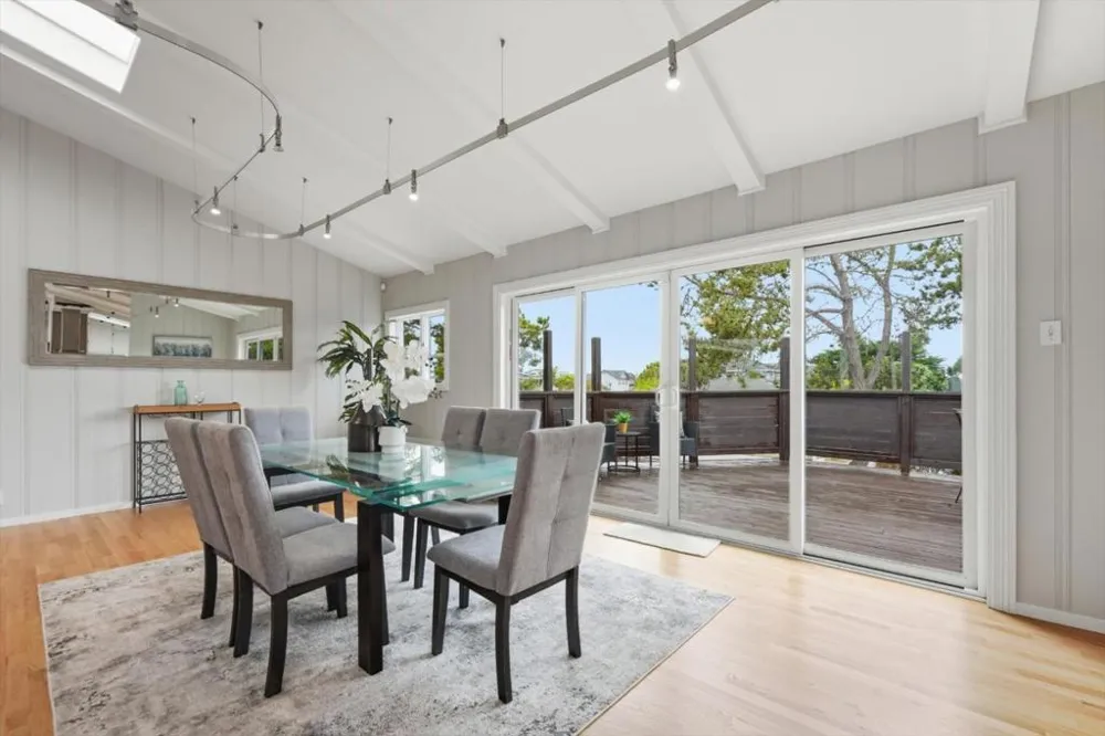705 Alsace Loraine Avenue Half Moon Bay, CA 94019