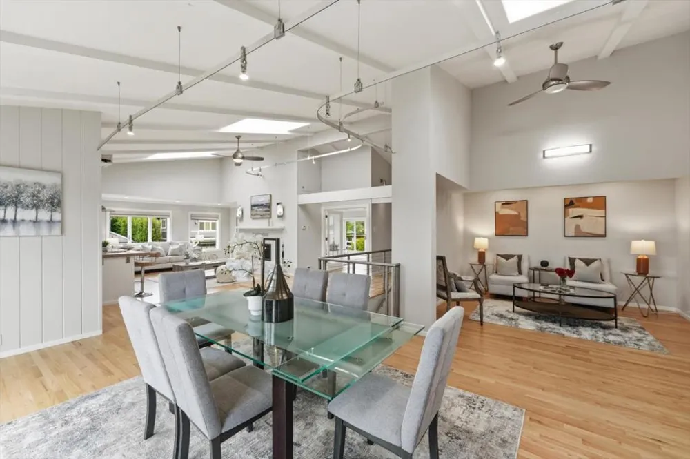 705 Alsace Loraine Avenue Half Moon Bay, CA 94019