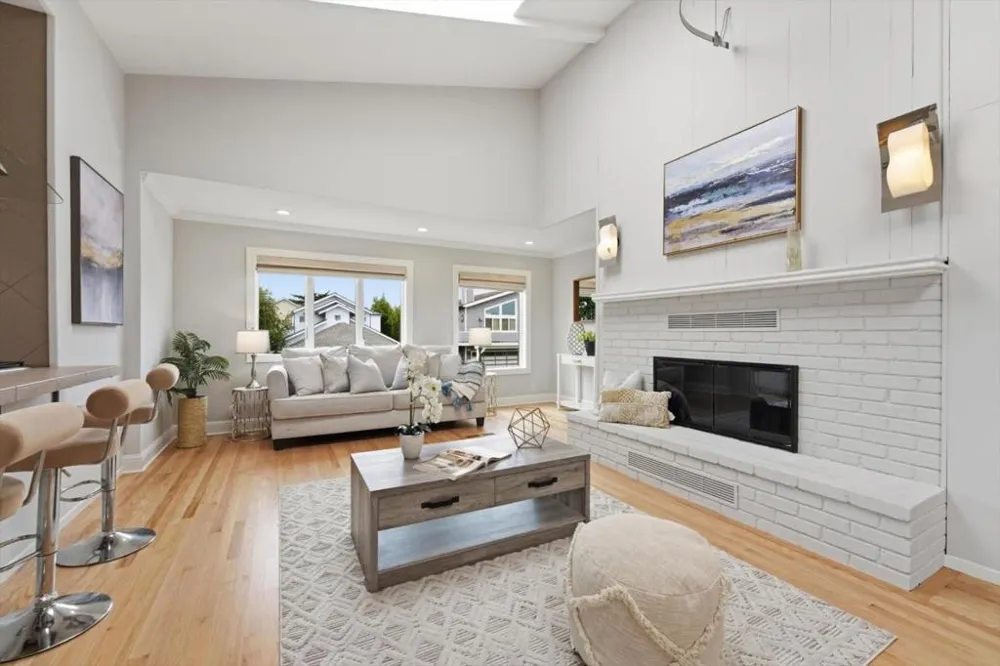 705 Alsace Loraine Avenue Half Moon Bay, CA 94019