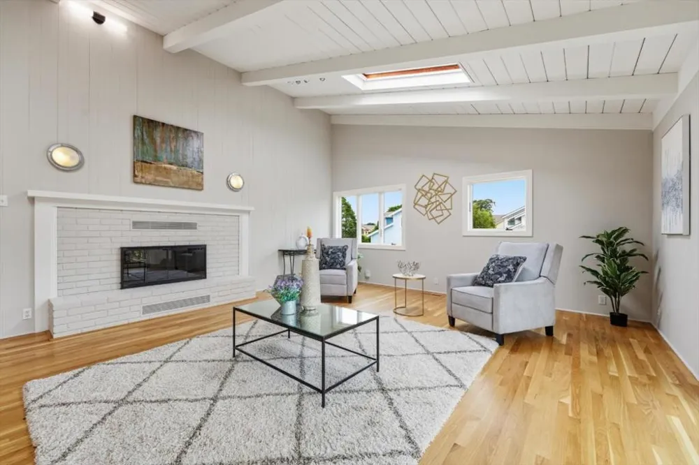 705 Alsace Loraine Avenue Half Moon Bay, CA 94019