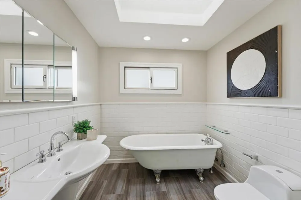 705 Alsace Loraine Avenue Half Moon Bay, CA 94019