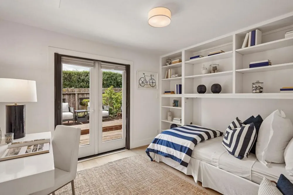 232 Highland Terrace Woodside, CA 94062