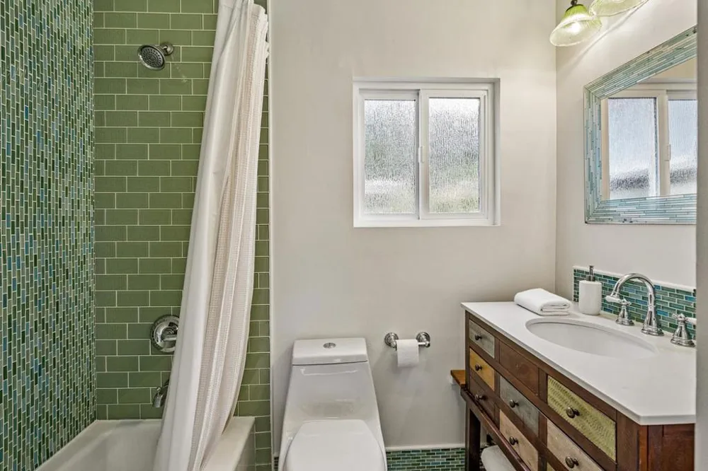 232 Highland Terrace Woodside, CA 94062