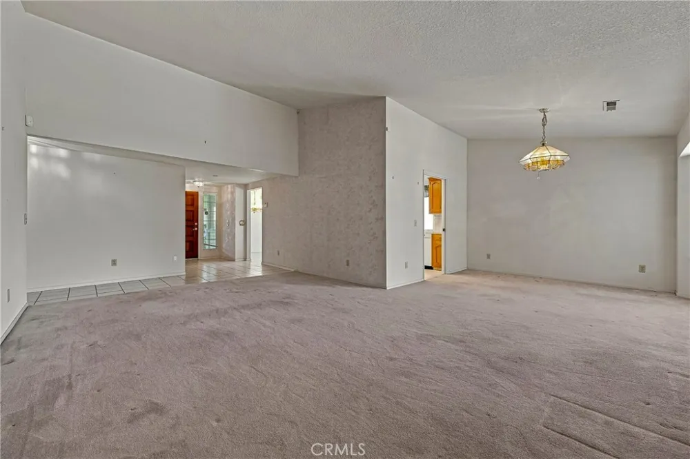 1174 Granite Court Merced, CA 95340