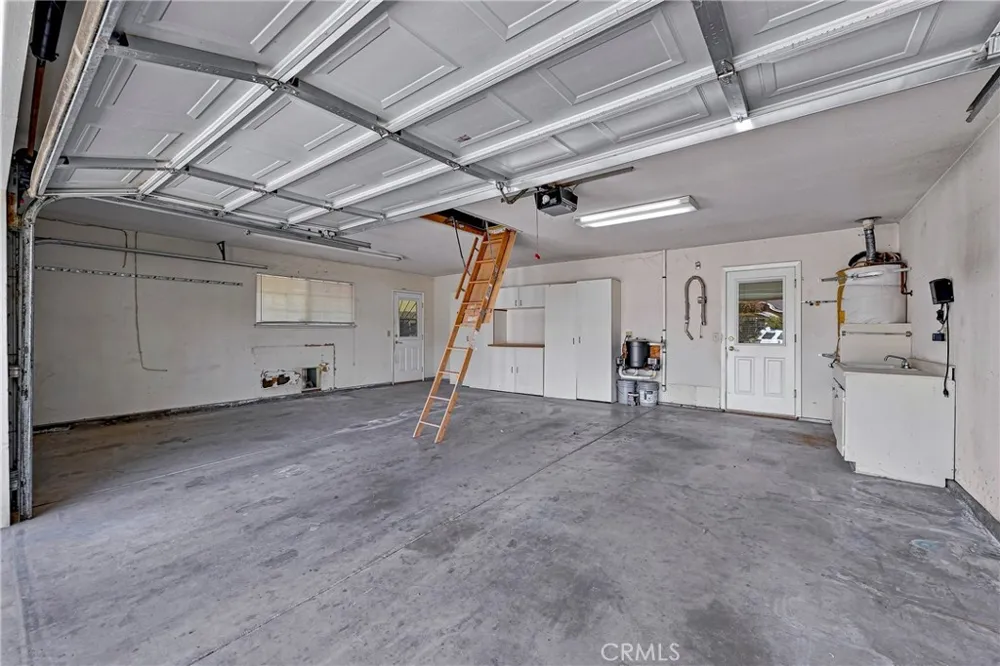 1174 Granite Court Merced, CA 95340