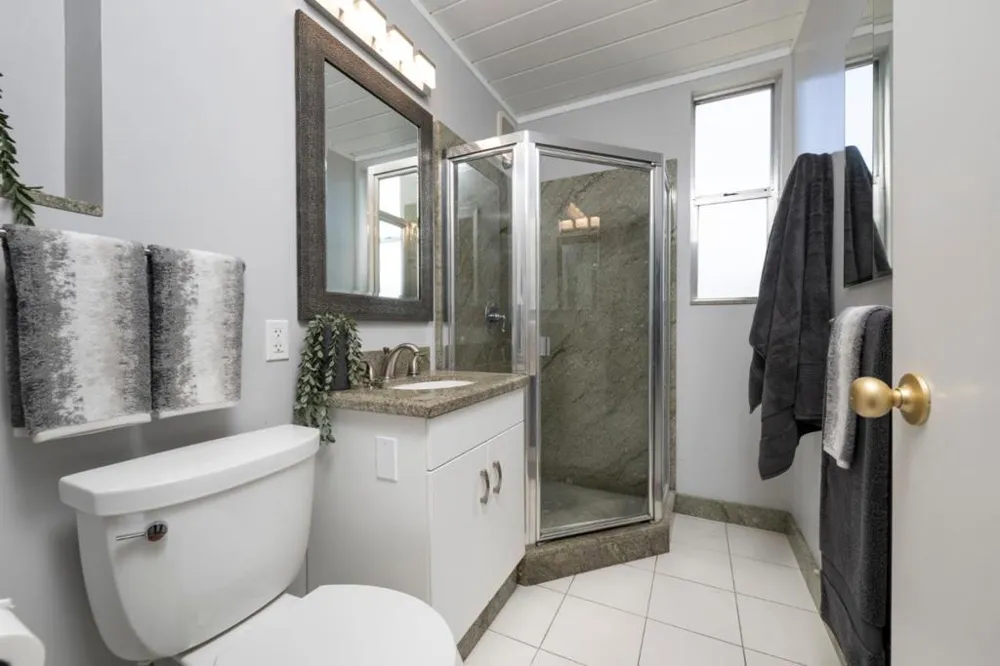 1199 Lyons Street Redwood City, CA 94061